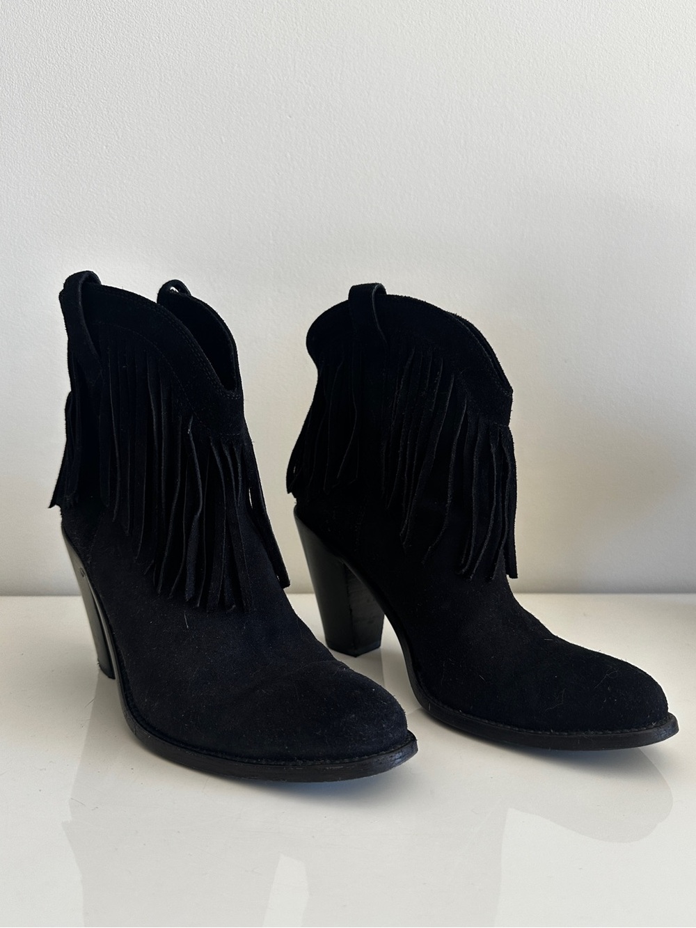 Saint Laurent Black Fringe Suede Leather Ankle Boots - size 39 Women